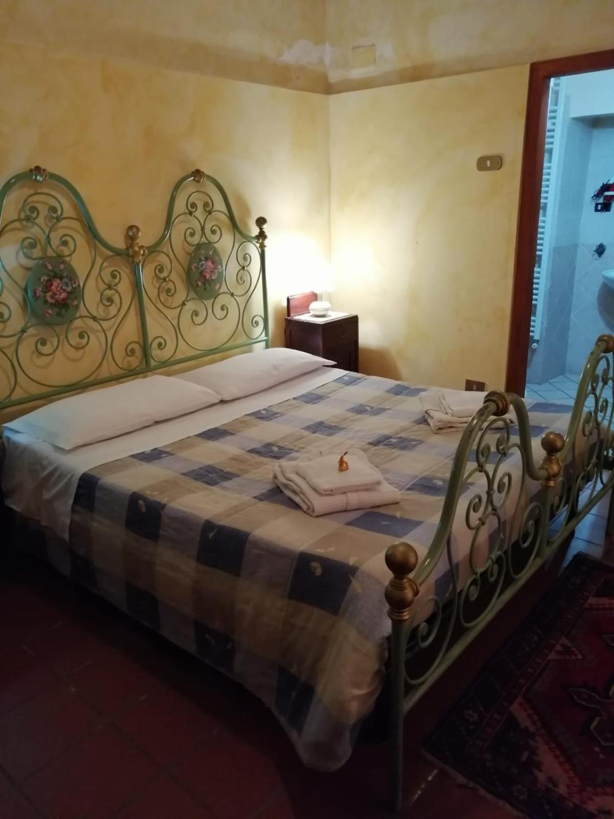 Old Garden Bed and Breakfast Cosenza Exterior foto